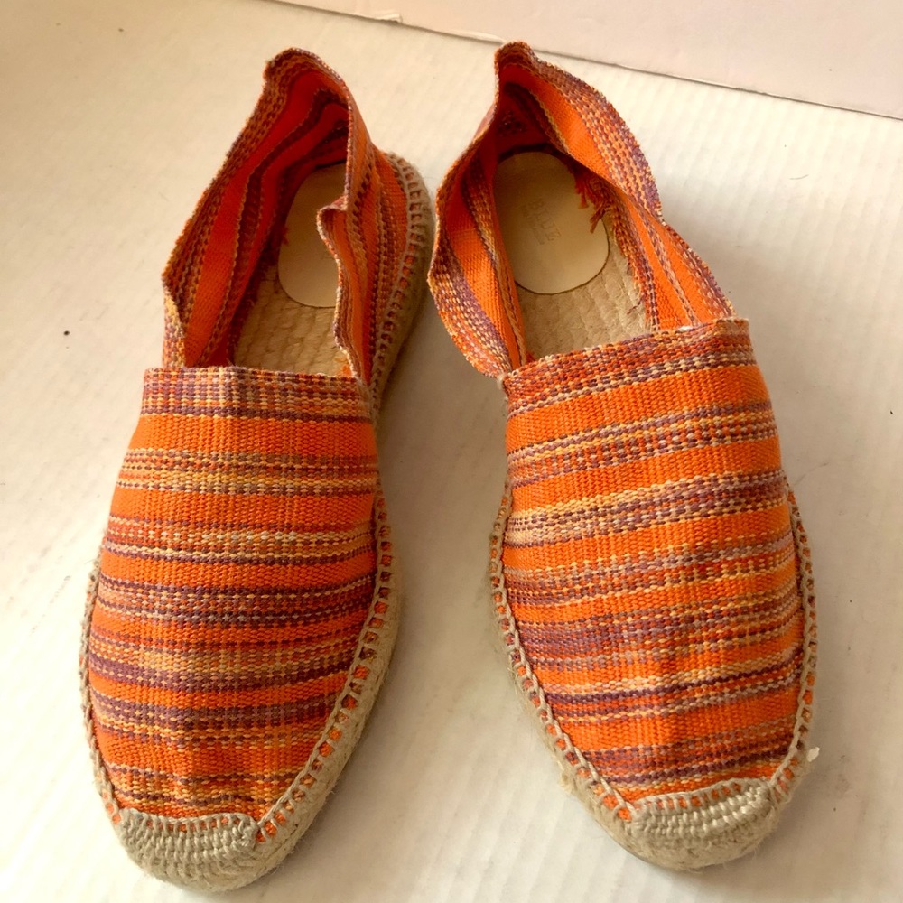 BLUE Saks Fifth Avenue Striped Espadrille Size 9